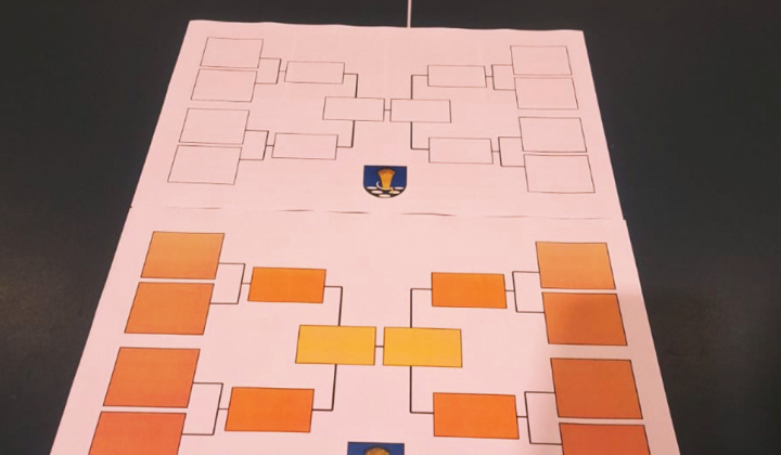 Mestisko hrá PING PONG 