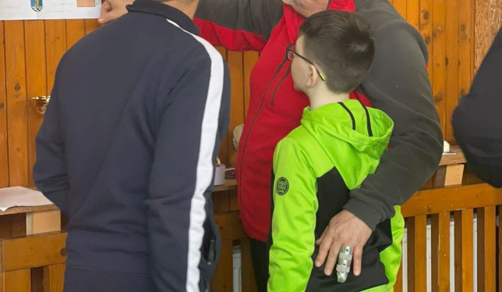 Mestisko hrá PING PONG 