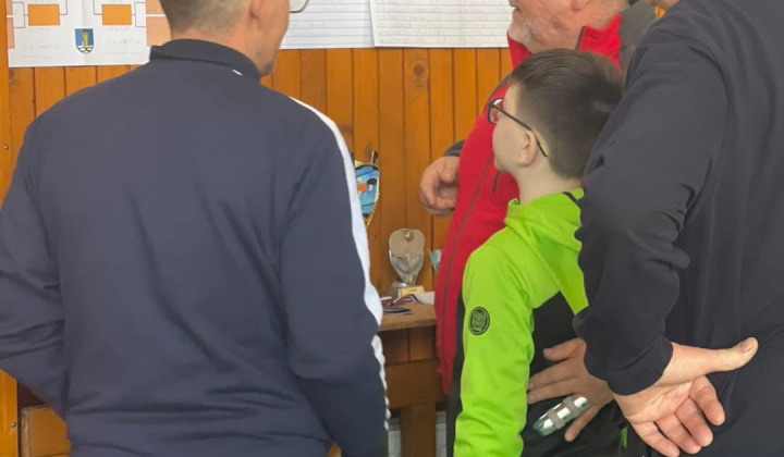 Mestisko hrá PING PONG 